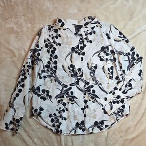 White House Black Market Black and White Floral Blouse